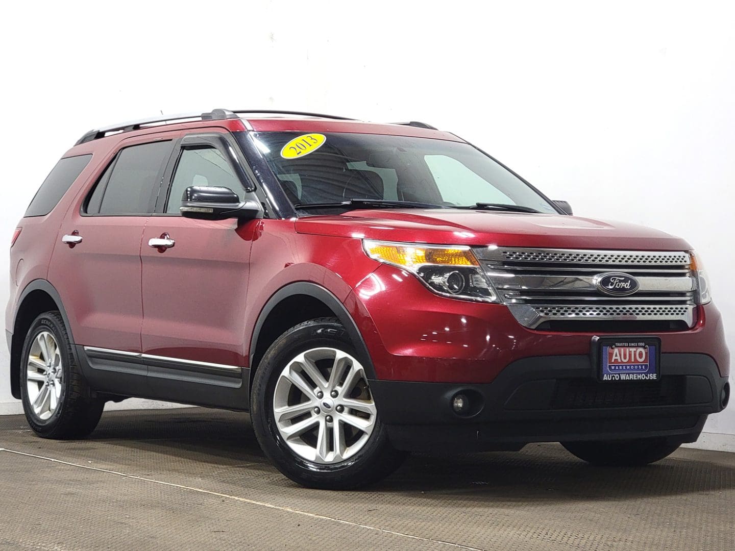 2013 Ford Explorer Red Stock A13837 Carfect
