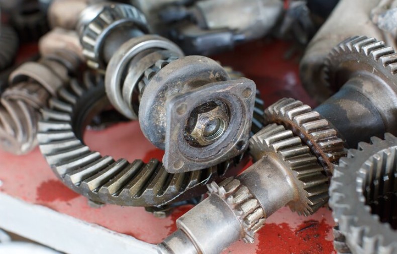 How Does A Differential Work? The Ultimate Guide