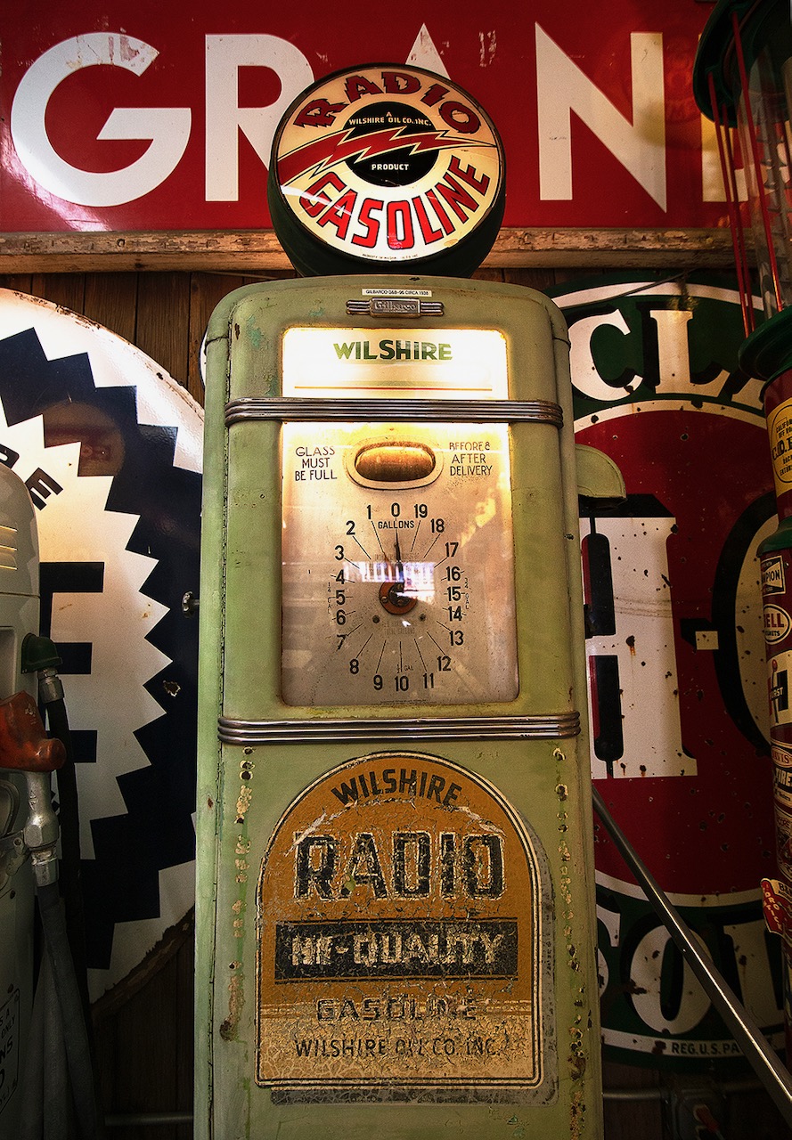 MENDENHALL CARS, GAS PUMPS & PETROLIANA MUSEUM Car Guy Chronicles