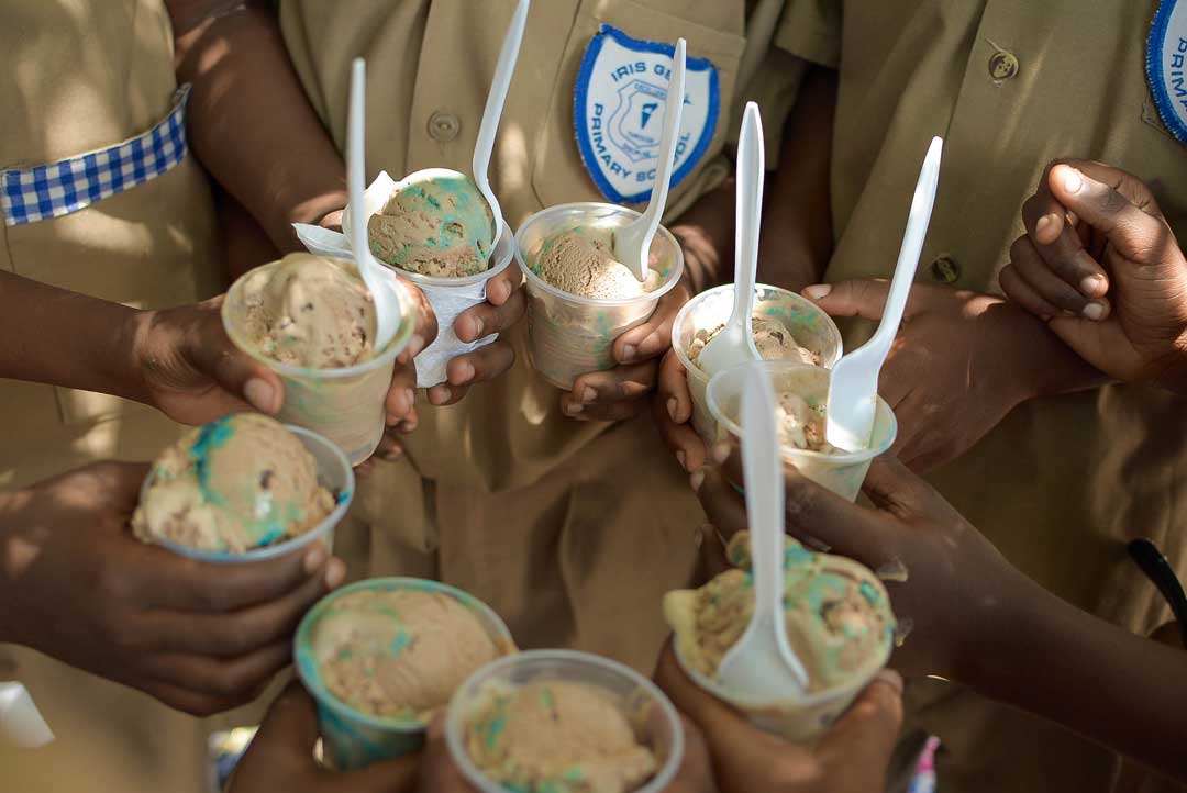 Kremi Enjoy Happy Moments