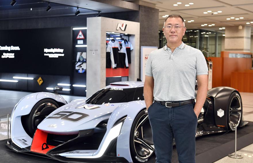 Hyundai Motor Group chairman honoured with top automotive award Car