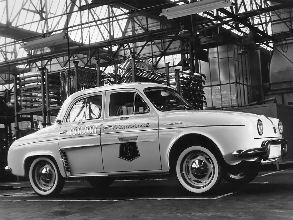 Article Renault Dauphine success story à la française