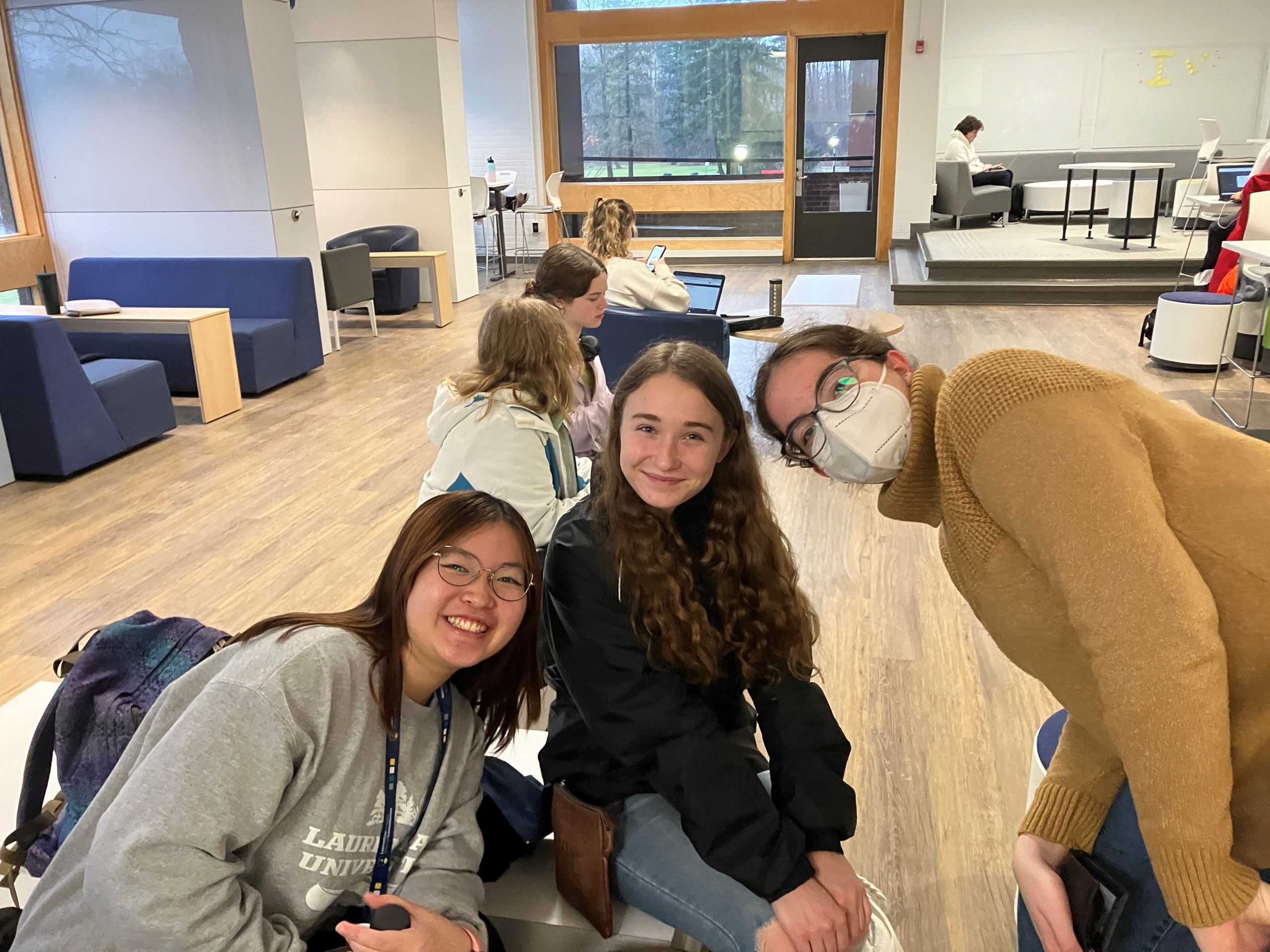 Canterbury High School Students Visit Carleton's Department of