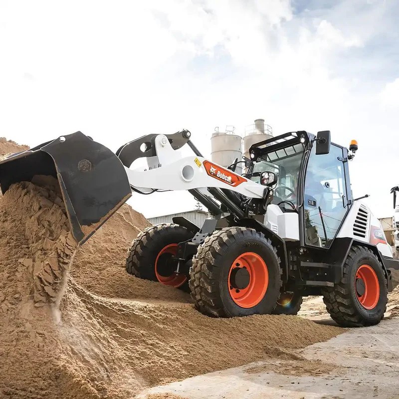 Bobcat L85 Articulating Loader Rental in Michigan