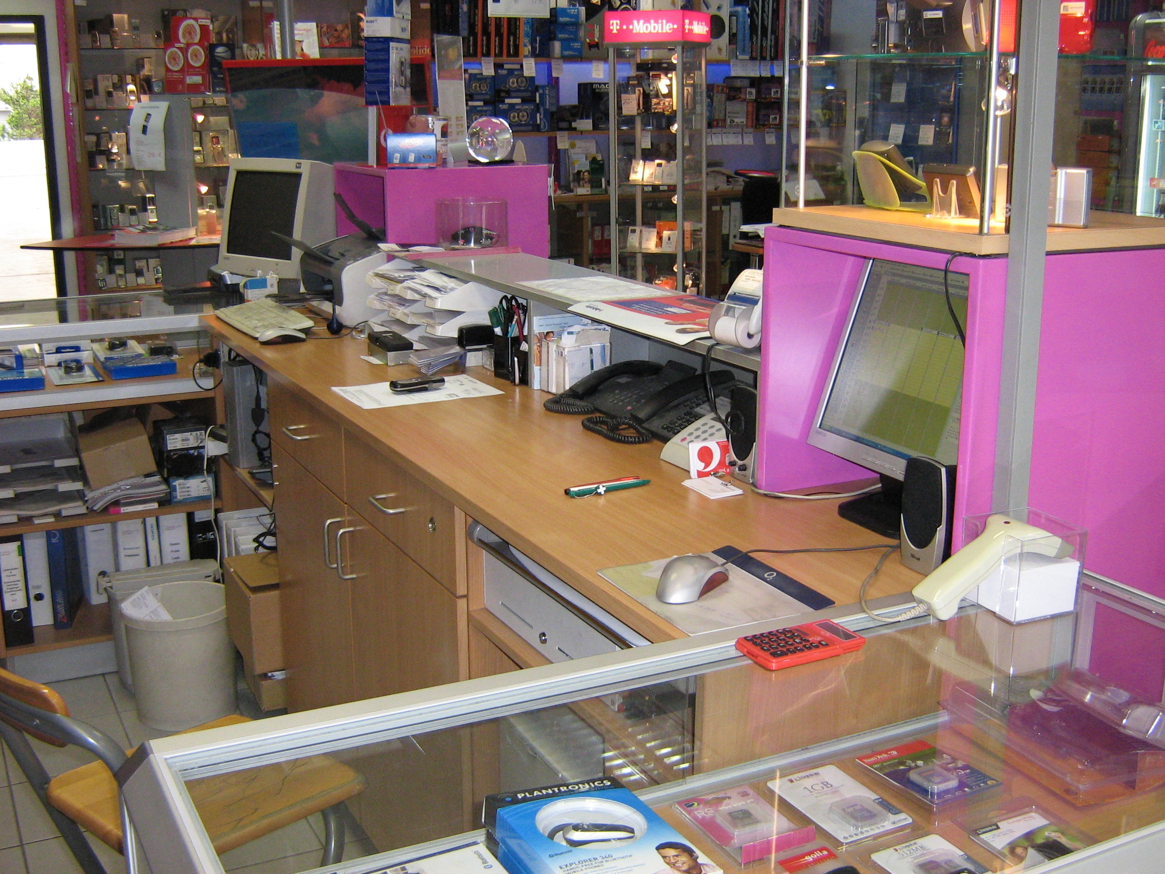 Caline, HiFi, Navigation, Handy, Wiesbaden, Mobile, Car