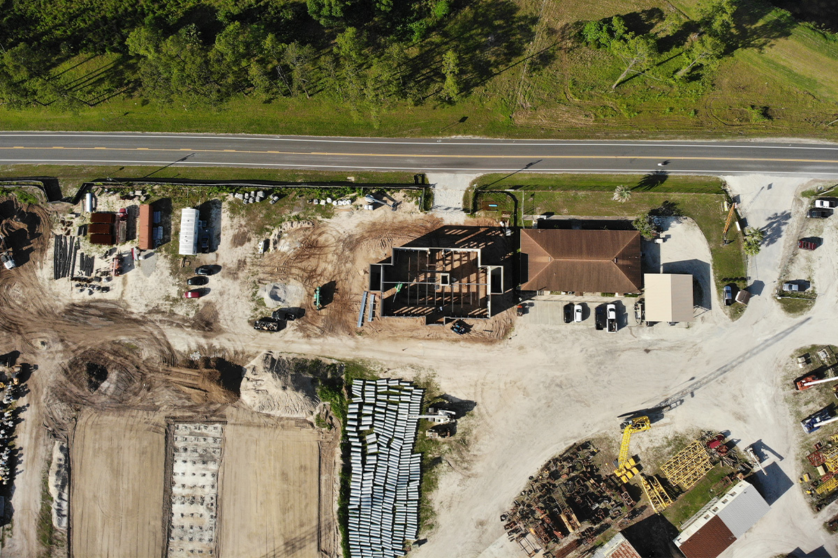 MOBRO Marine Office & Crane Carlton Construction