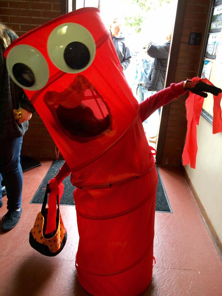 Trick or Treat The City of Carlyle, Illinois Carlyle Lake, Illinois
