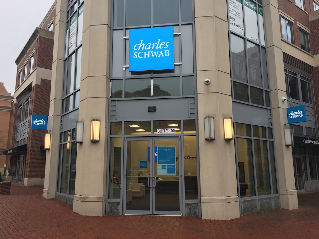 Charles Schwab Expands in Alexandria's Carlyle Neighborhood Carlyle