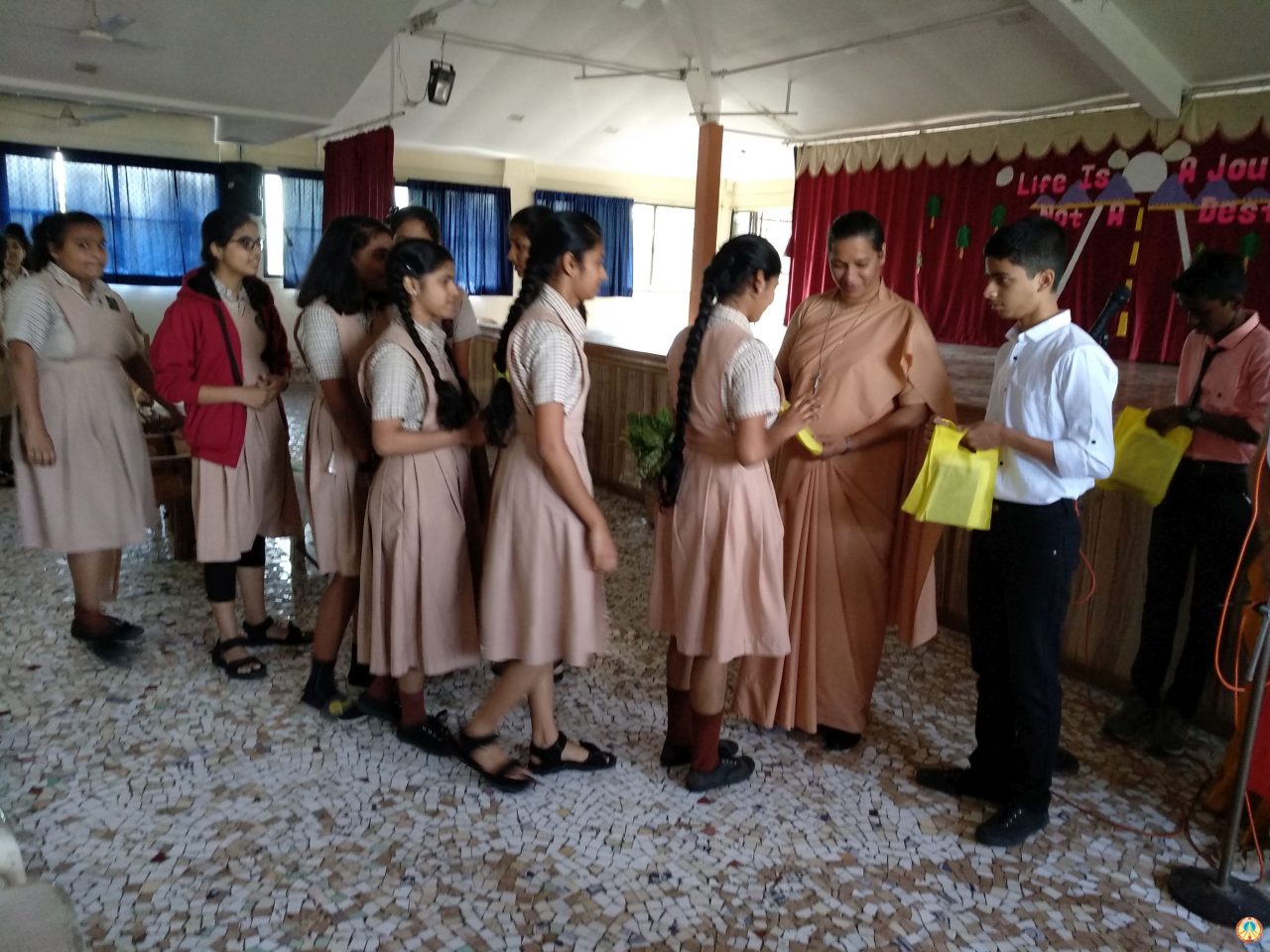 image032 Carmel Convent High School