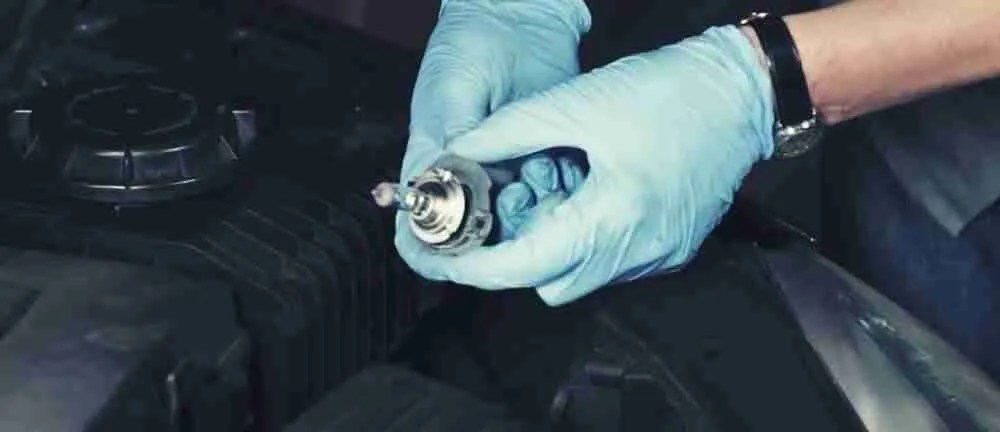 How To Change A Car Headlight Bulb? » Carnes Mechanical
