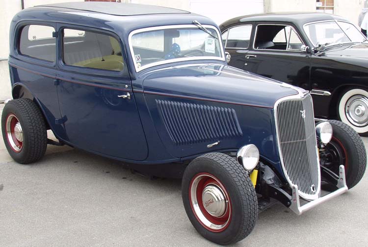 Features Pics of 33/34 Ford fenderless sedans? The H.A.M.B.