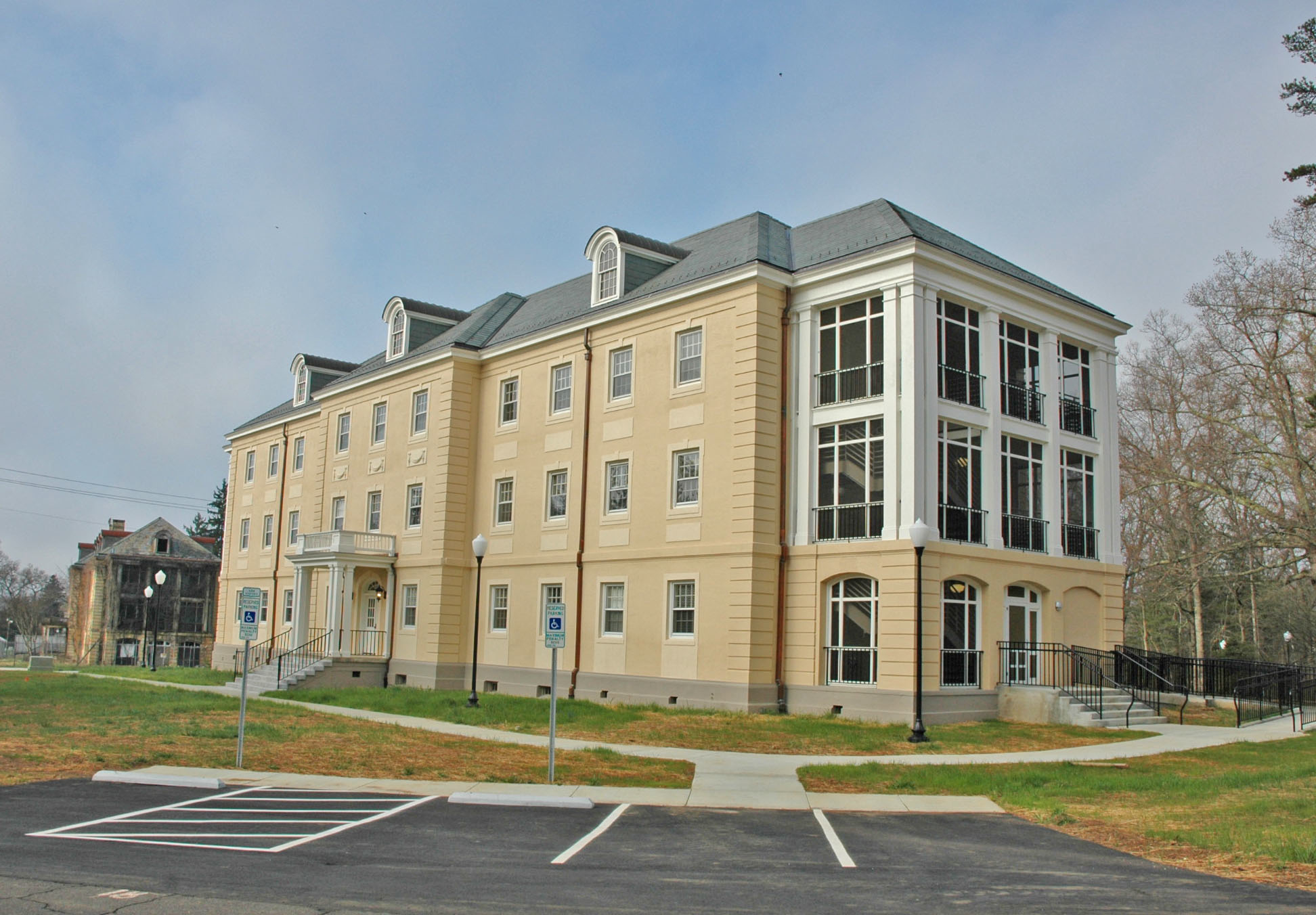 Western branch of N.C. archives and history agency opens expanded