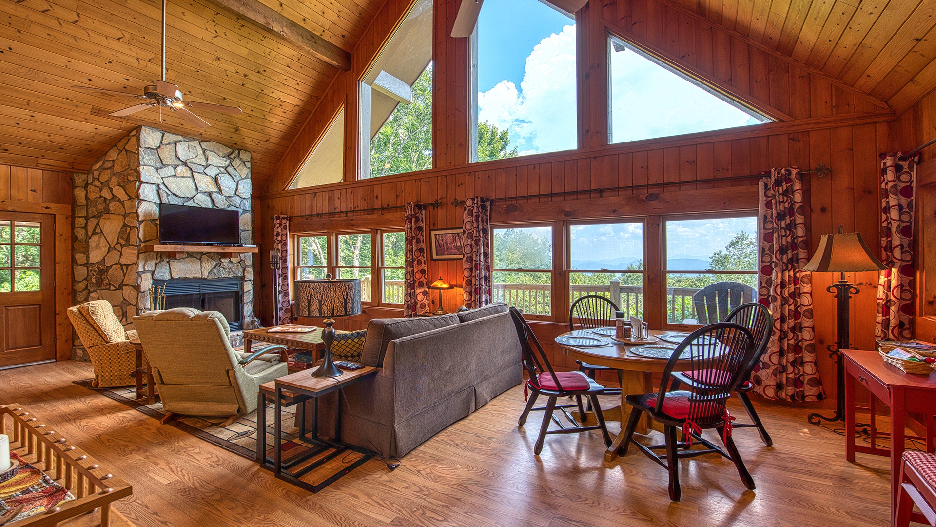 Belvedere Cabin Rental Maggie Valley, NC Carolina Vacations