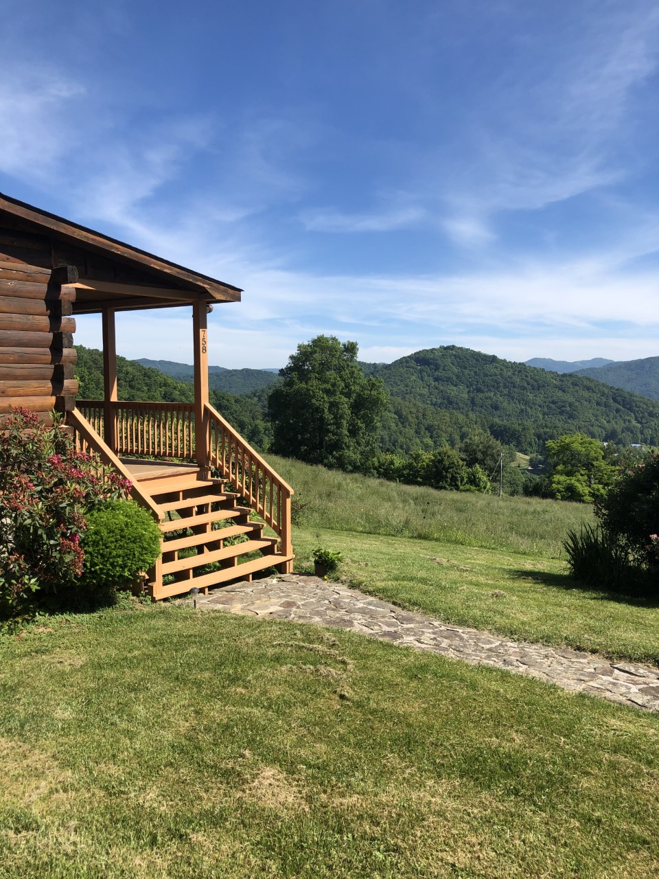 Hawk Mountain Cabin Rental Waynesville, NC Carolina Vacations