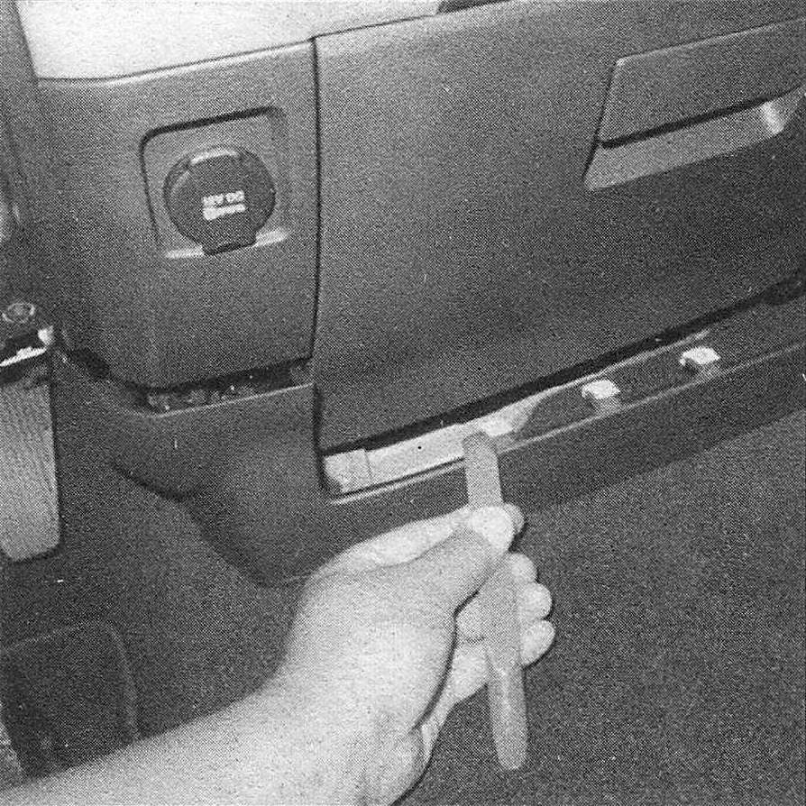 Dodge RAM Trucks Dashboard trim panels removal and installation RAM