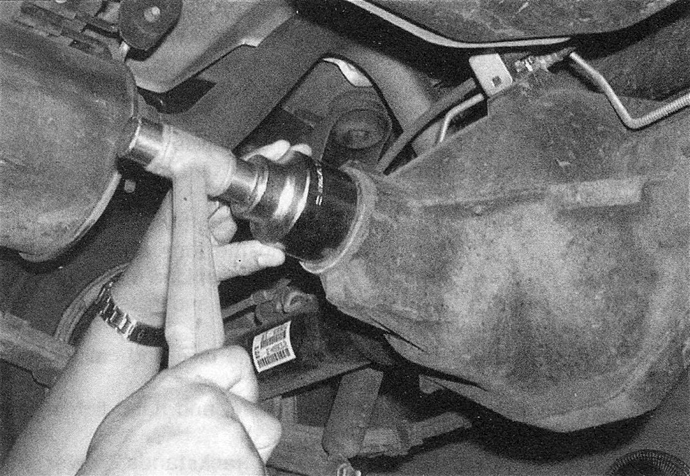 Dodge RAM Trucks Pinion oil seal replacement RAM