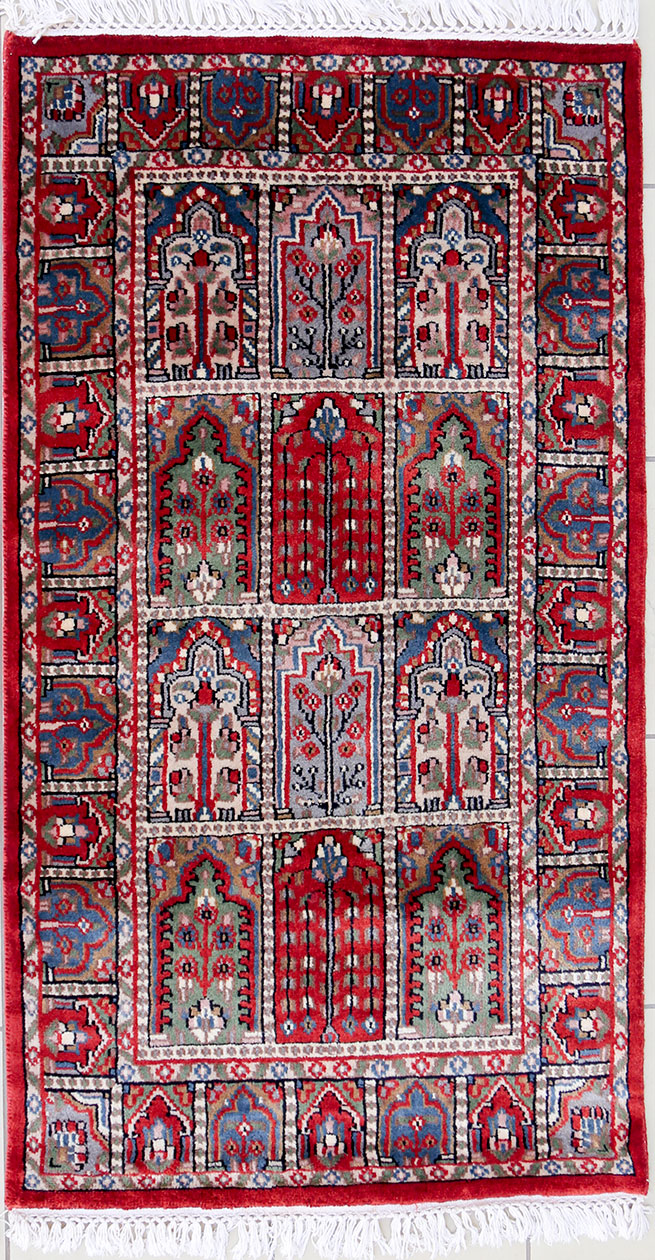 Red color scatter rug with geometric design for foyer and bedrooms