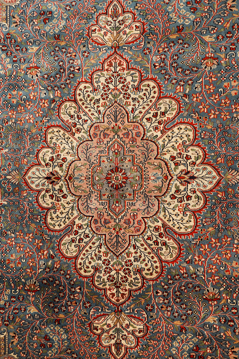 Large handmade oriental living room rug from Kashmir, also for dining room