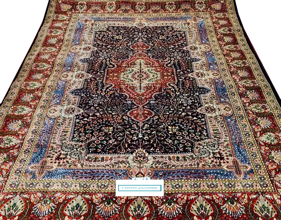 Pure Merino wool with silkblend rug floral desgin Size 10 by 8