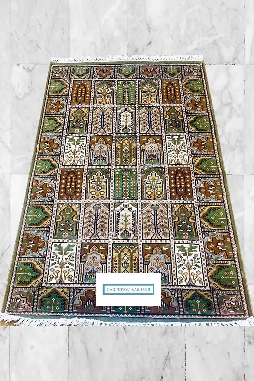 Ready in stock Kashmiri rug Made in Kashmir India For sale