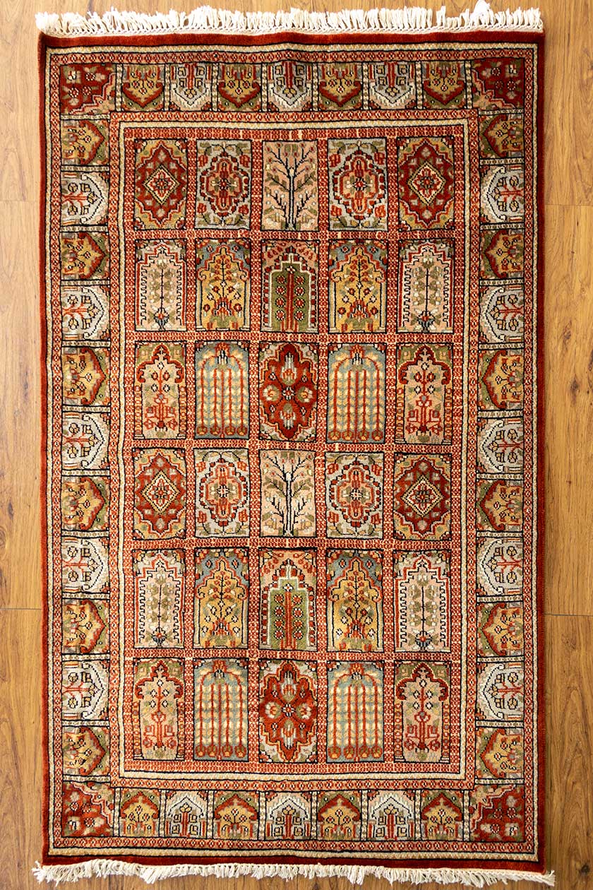 High quality handmade Kashmir rug Made in India Buy Now