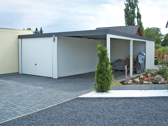 Fertiggarage mit Carport (CarportGaragenKombi)