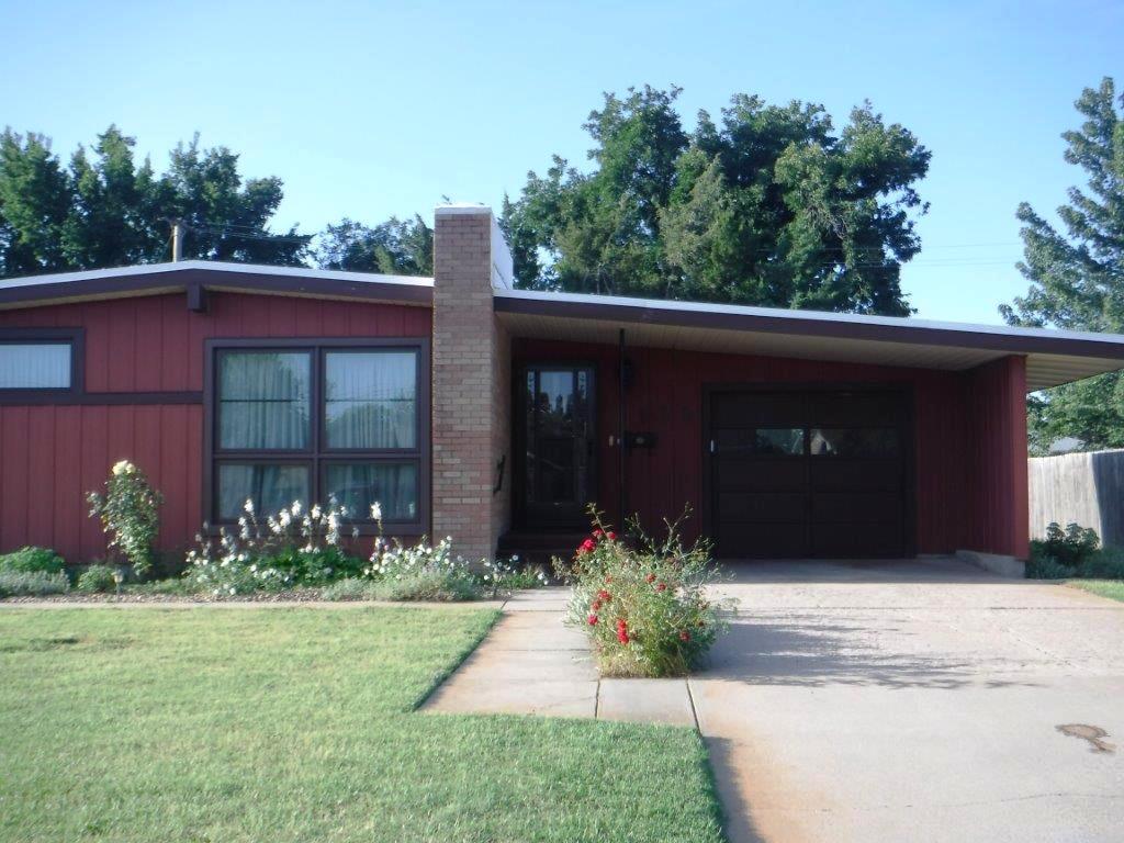 126 East 18th Street, Larned, KS Carr Auction & Real Estate