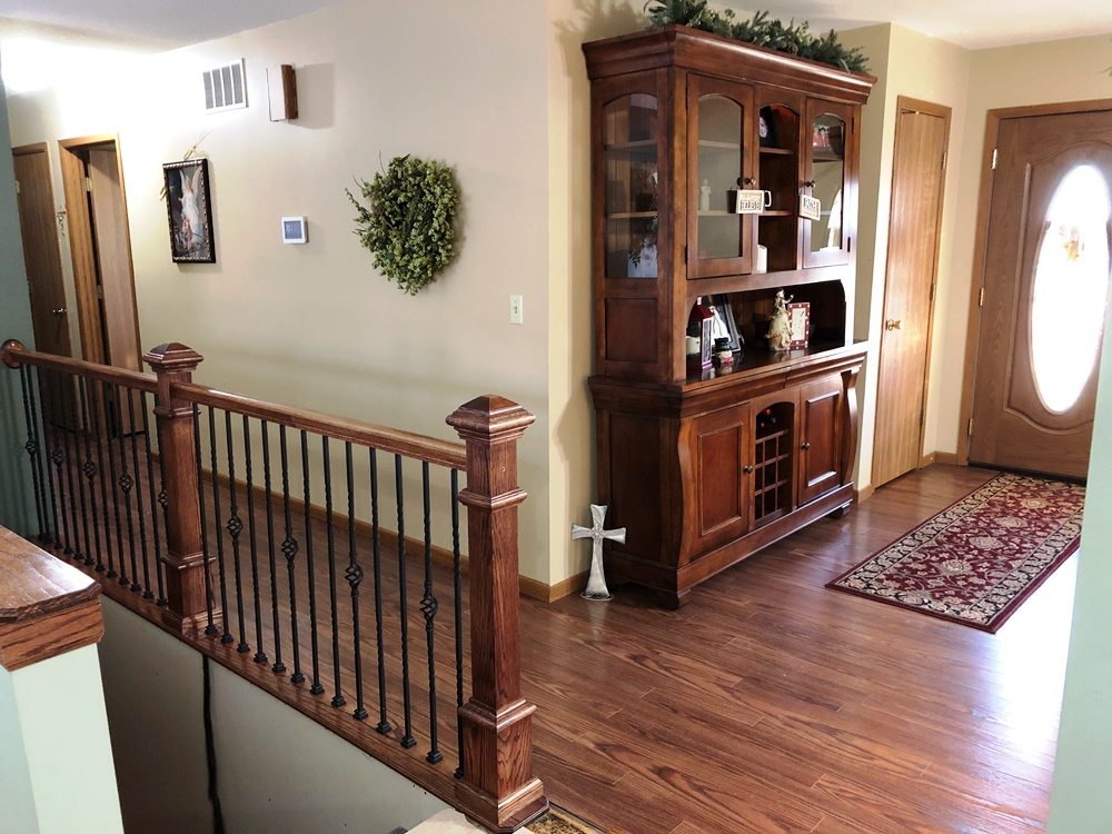 2050 Q Road, Larned, KS Carr Auction & Real Estate