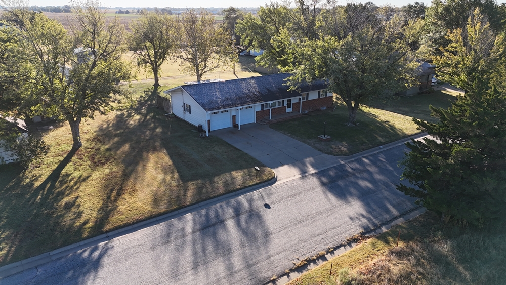 817 N. Pearl, St. John Carr Auction & Real Estate