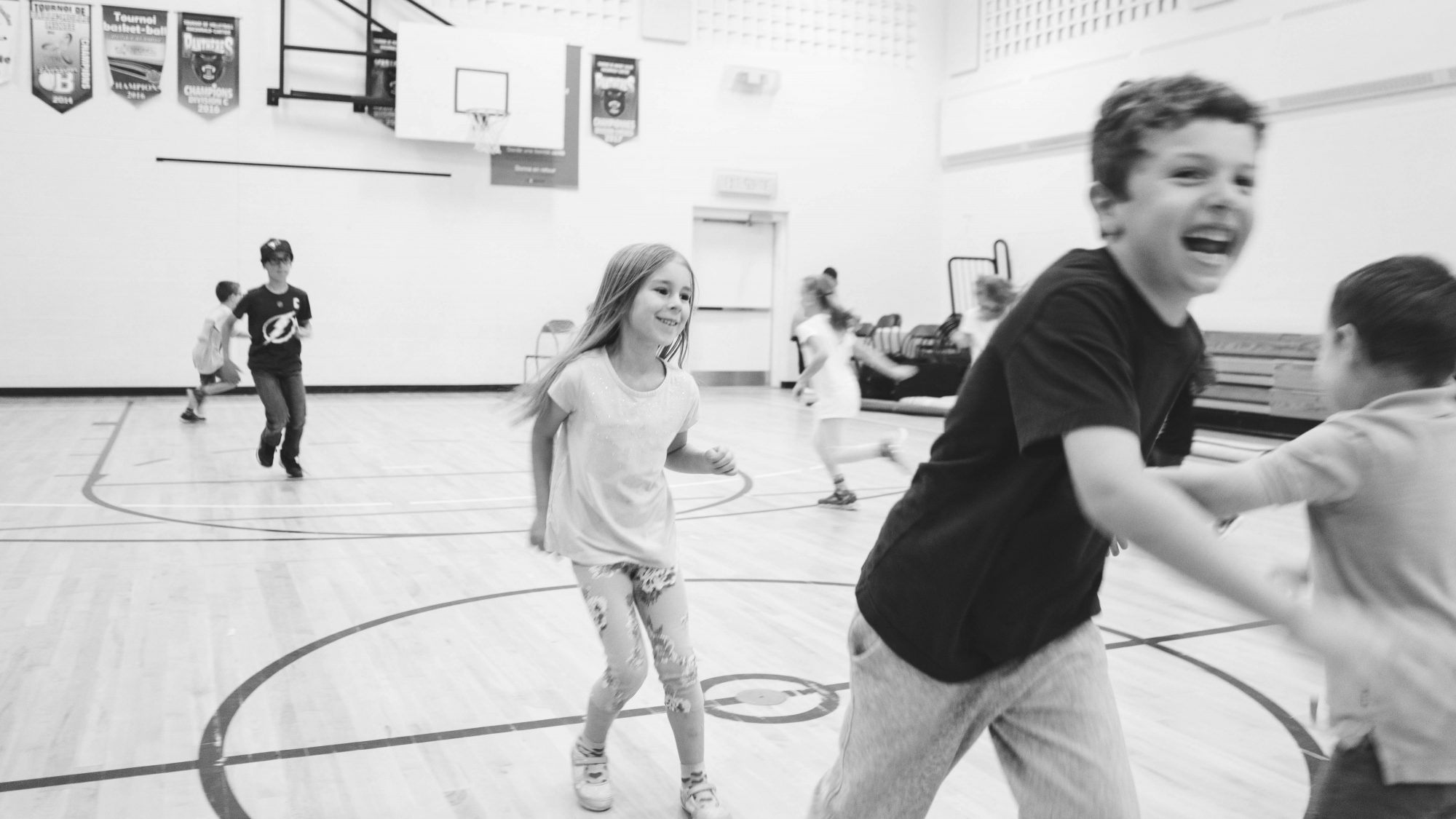 Aideéducatrice ou aideéducateur du centre d'apprentissage artistique