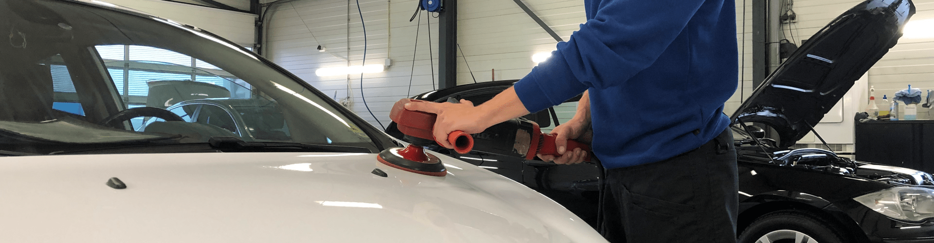 Autopoetsbedrijf Geldrop Uw auto laten poetsen door professionals