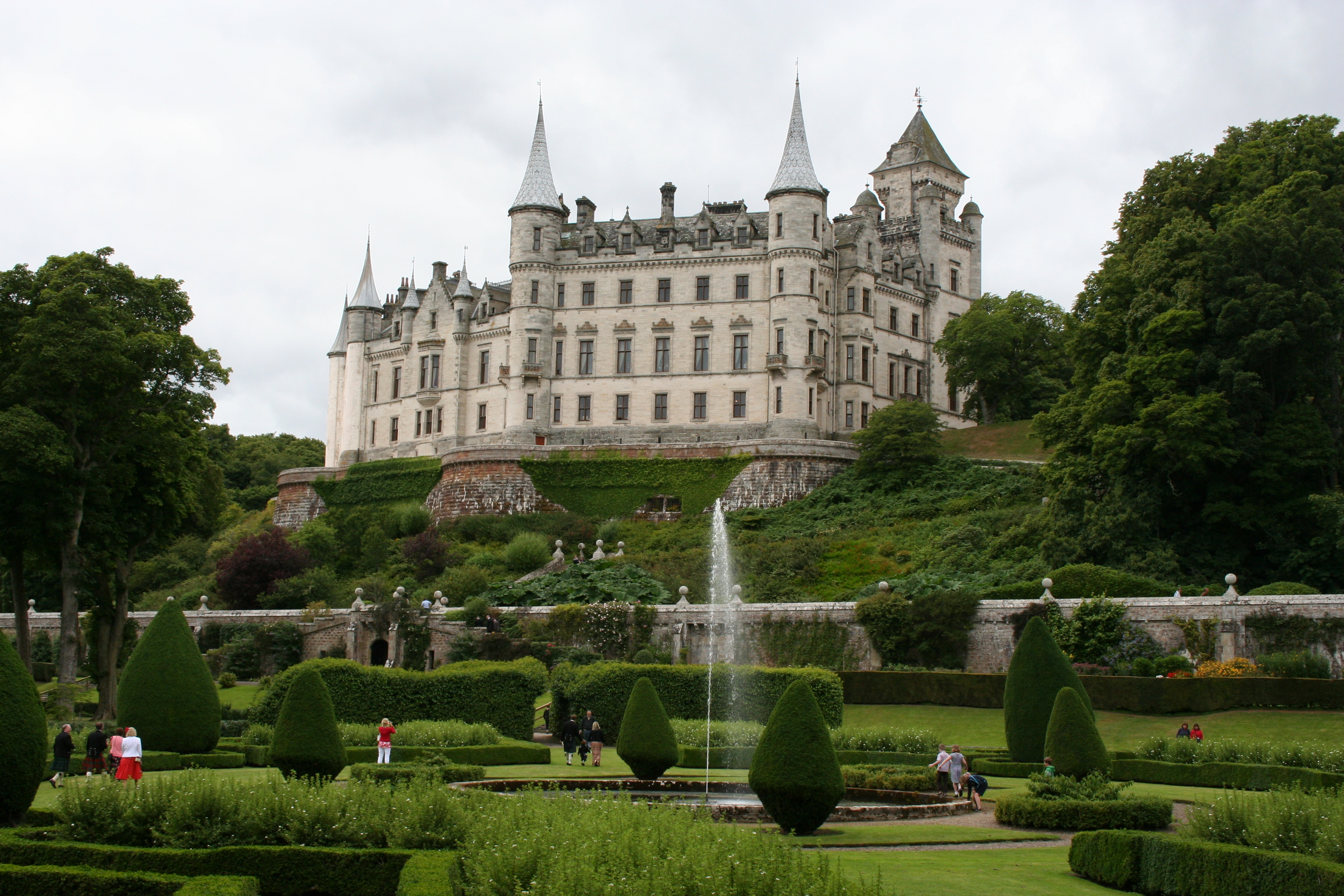 The Countess of Sutherland + Alistair Charles St. Clair Sutherland Lord
