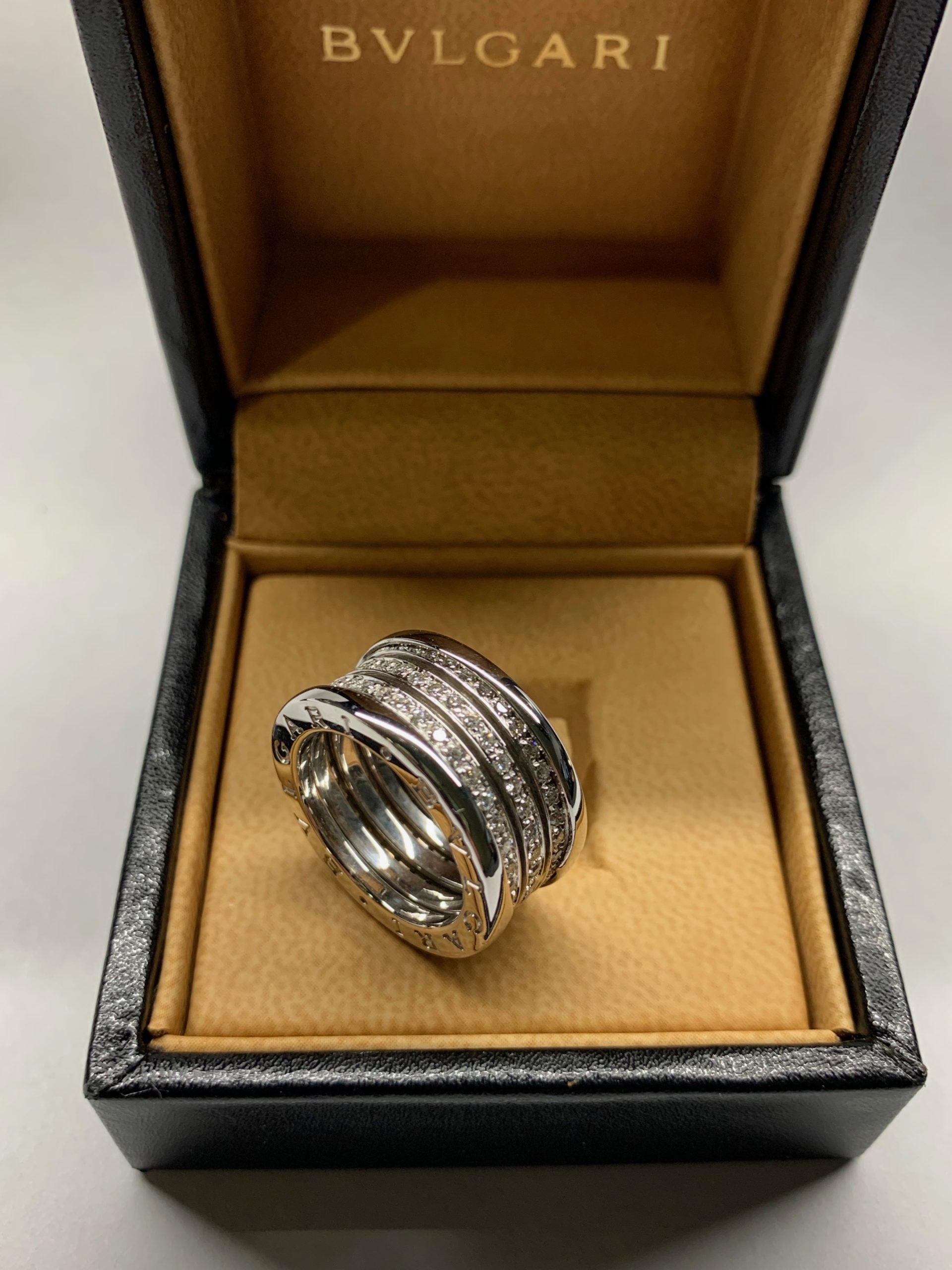 18ct WHITE GOLD B ZERO 01 RING Carr Watches