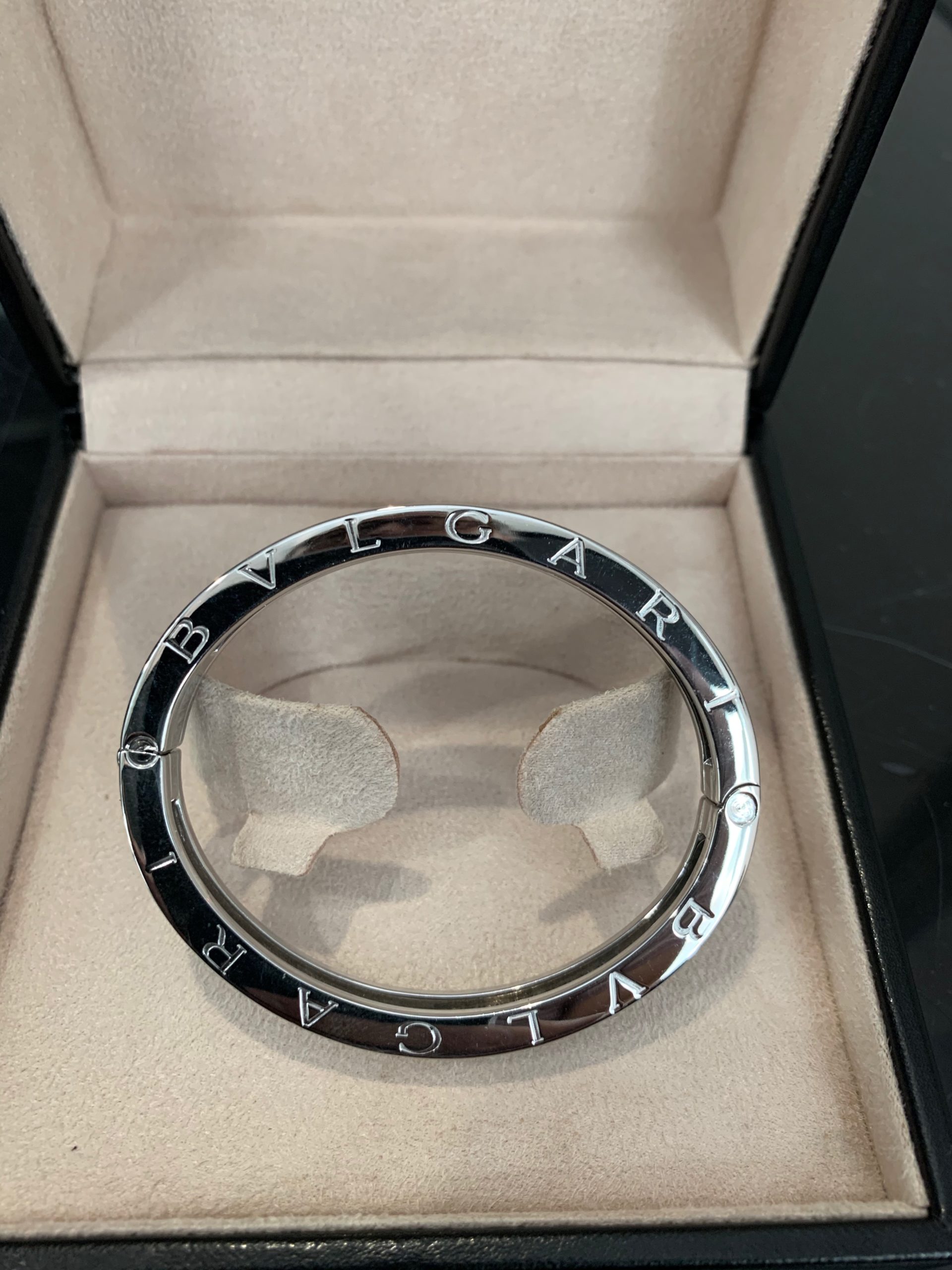 BVLGARI B ZERO BANGLE Carr Watches