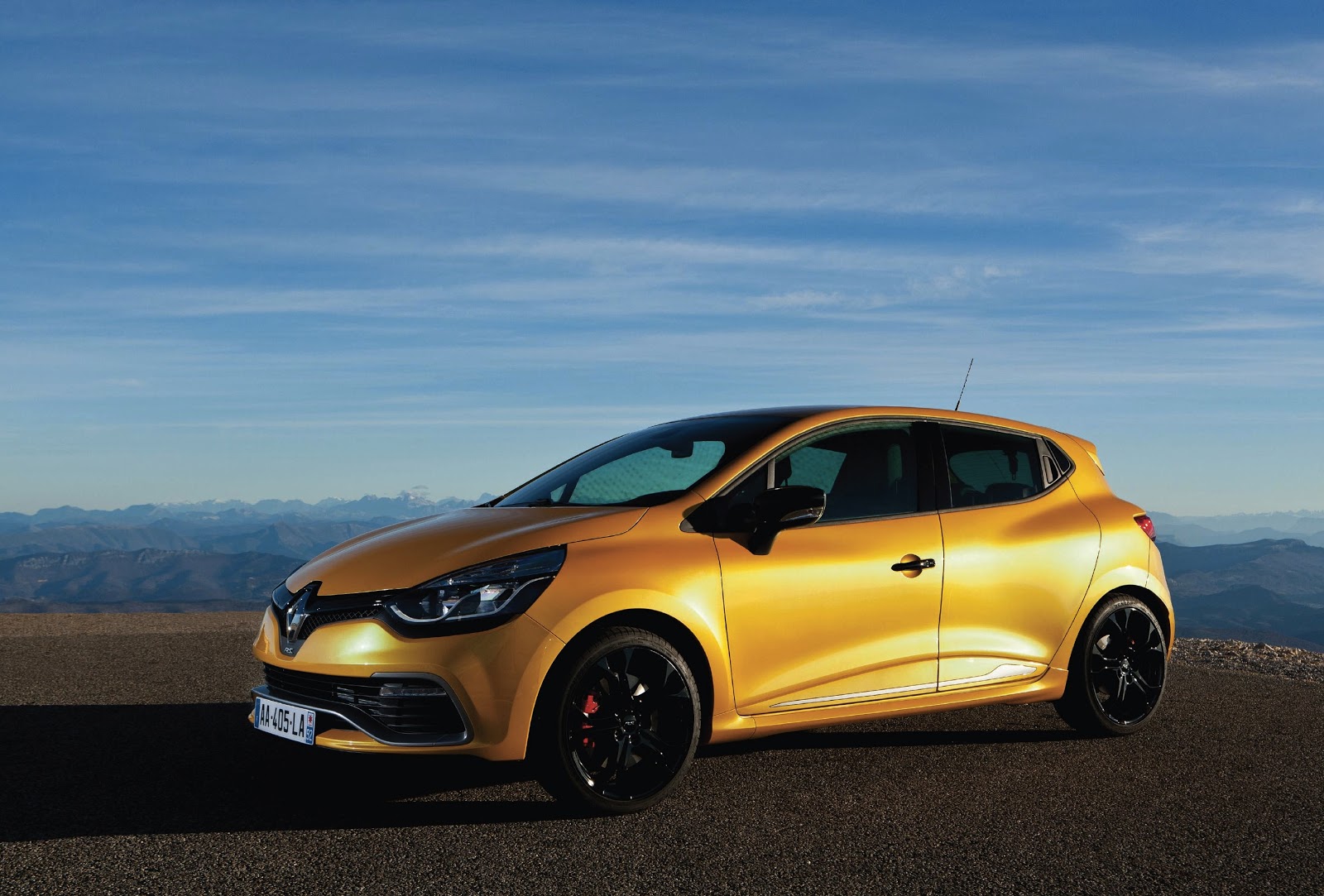 Clio Renaultsport 200 Turbo prices and further specs
