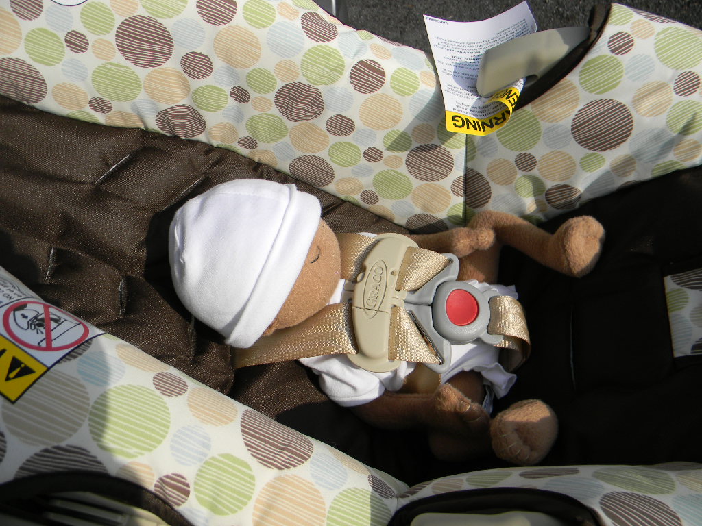 Graco SnugRide 30 Review The SnugRide Infant Seat for Smaller Babies