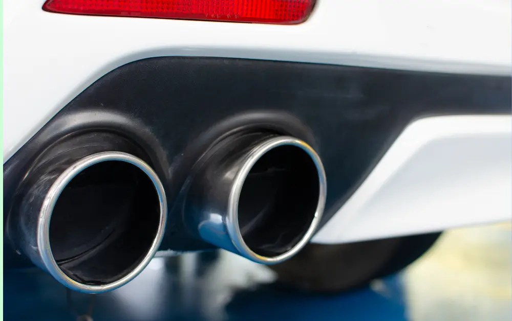 What Causes Carbon Buildup In Exhaust Pipe? [Solutions]