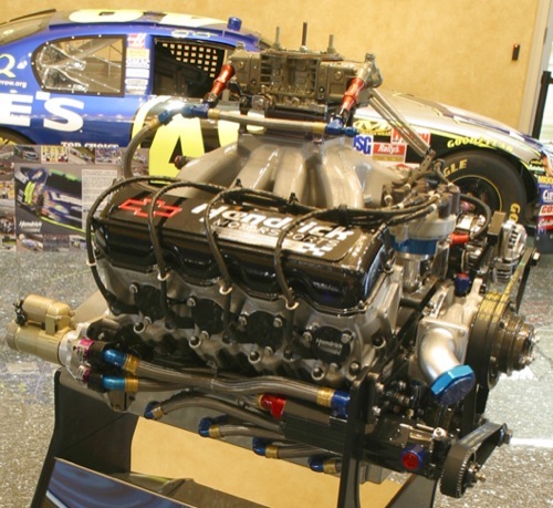 Past Collection – NASCAR Engine – Chevrolet R07 built by Rick Hendrick