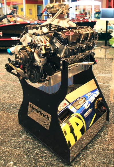 Past Collection – NASCAR Engine – Chevrolet R07 built by Rick Hendrick
