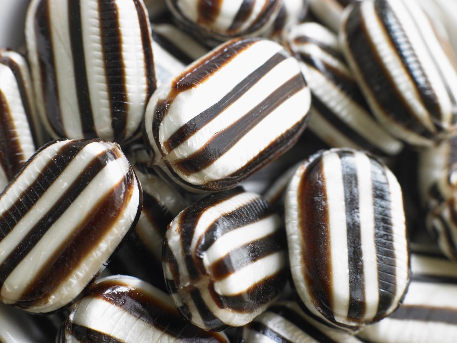 Making humbug candy Carst & Walker