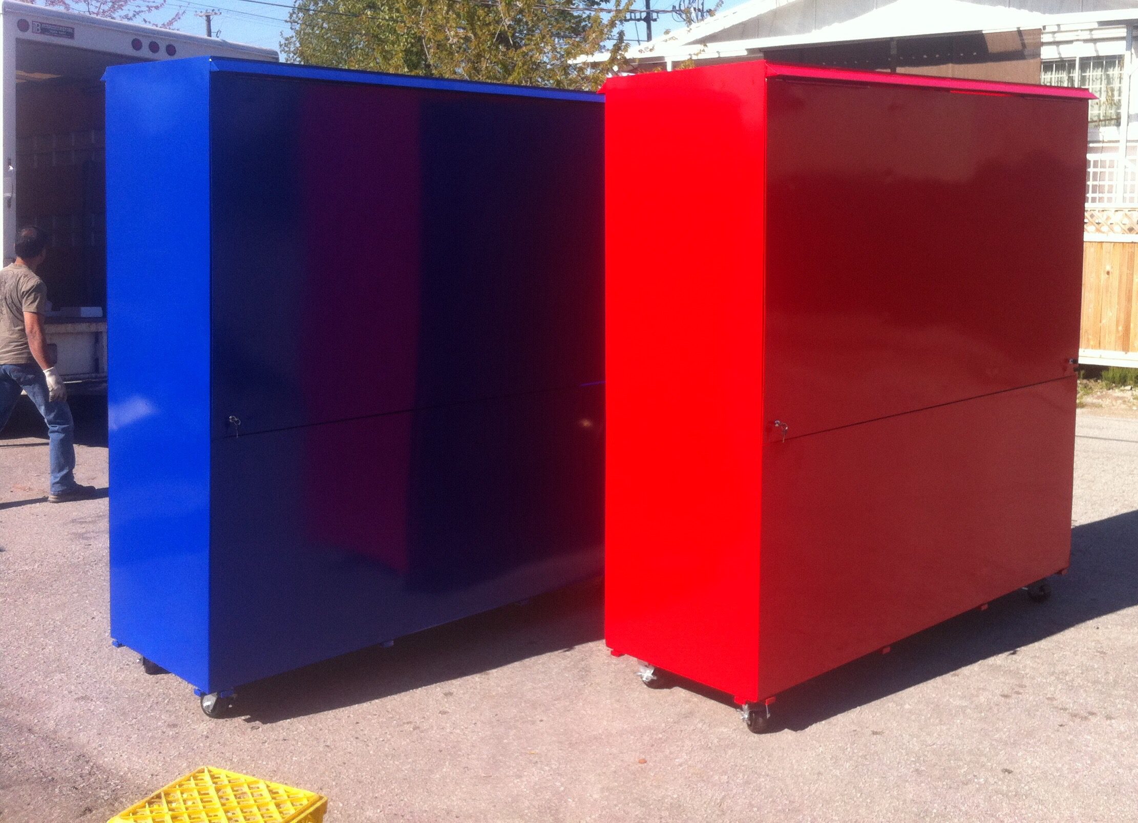 Outdoor Carts and Kiosks CartKing International