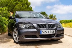 6 Causes of BMW Sunroof Won't Close - Daily Car Tips
