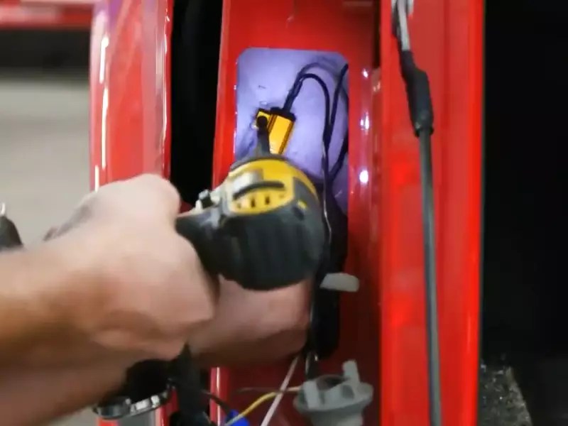 How to Install Load Resistors for LED Lights? - Car Triton