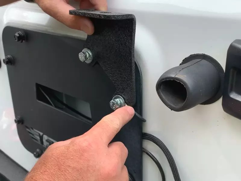 How to Install a CB Antenna? - Car Triton