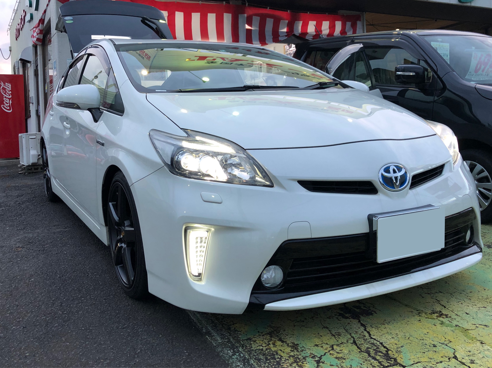 プリウス 30系のホイール塗装に関するカスタム・ドレスアップ情報[794件]｜車のカスタム情報はCARTUNE