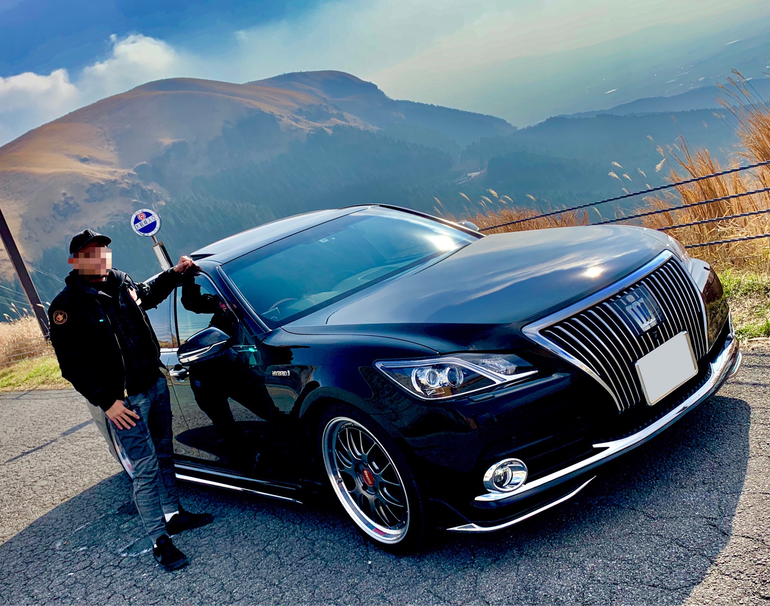 クラウンマジェスタのホイールに関するカスタム・ドレスアップ情報[463件]｜車のカスタム情報はCARTUNE