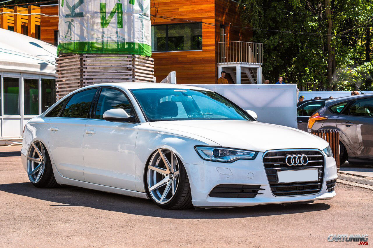 Stanced Audi A6 C7