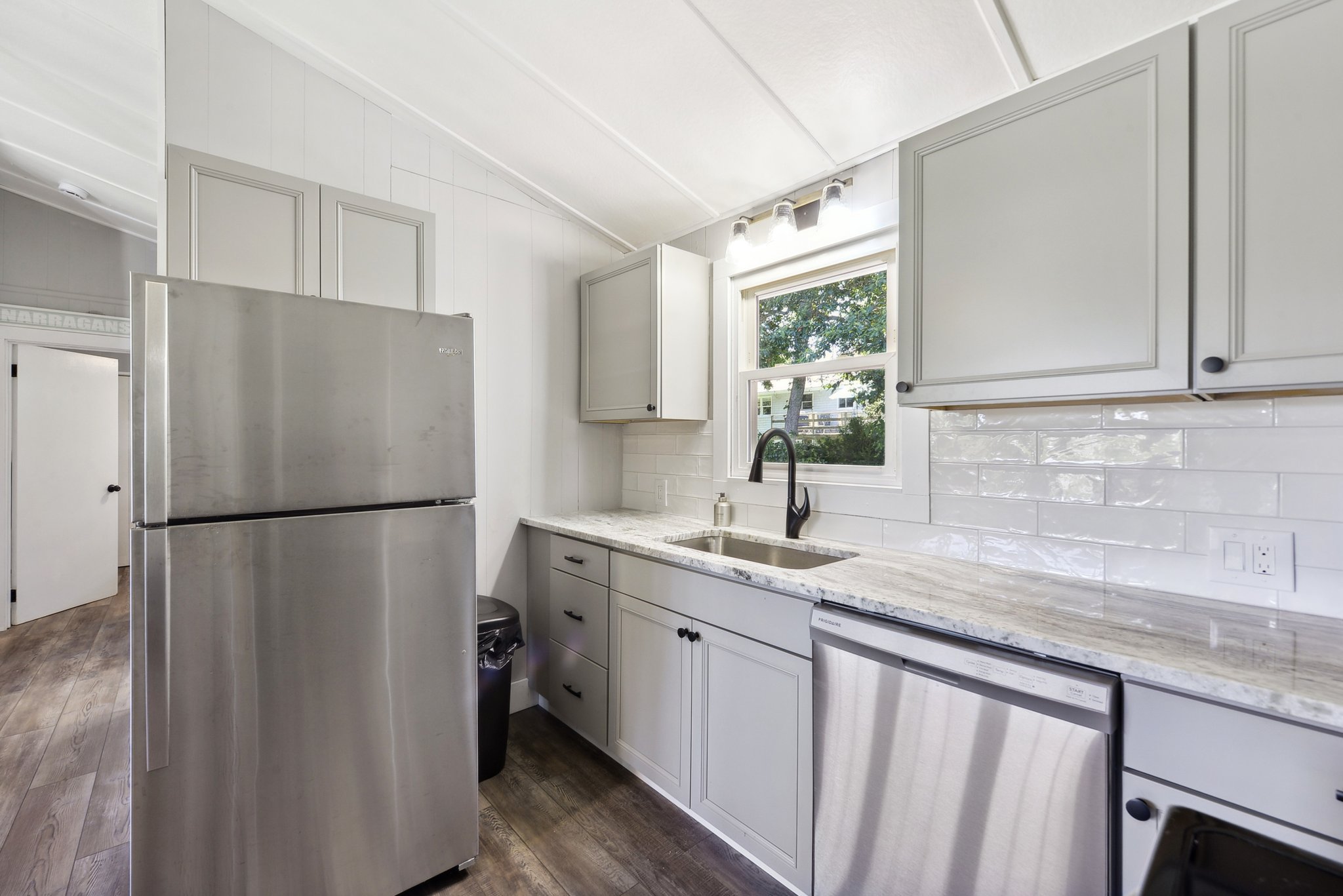 144 Conanicus Road Carty Realty