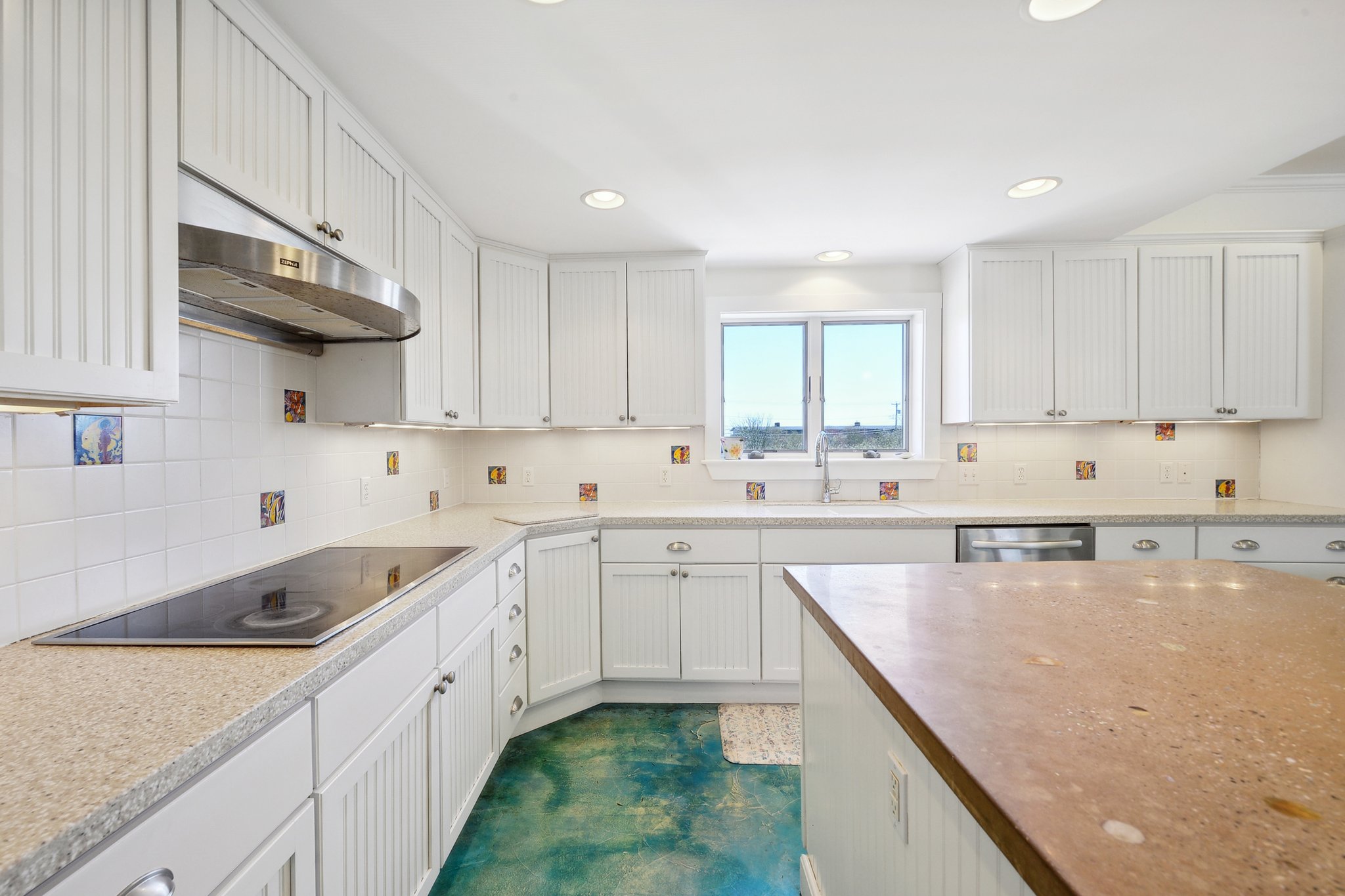 Summer Spectacular Carty Realty