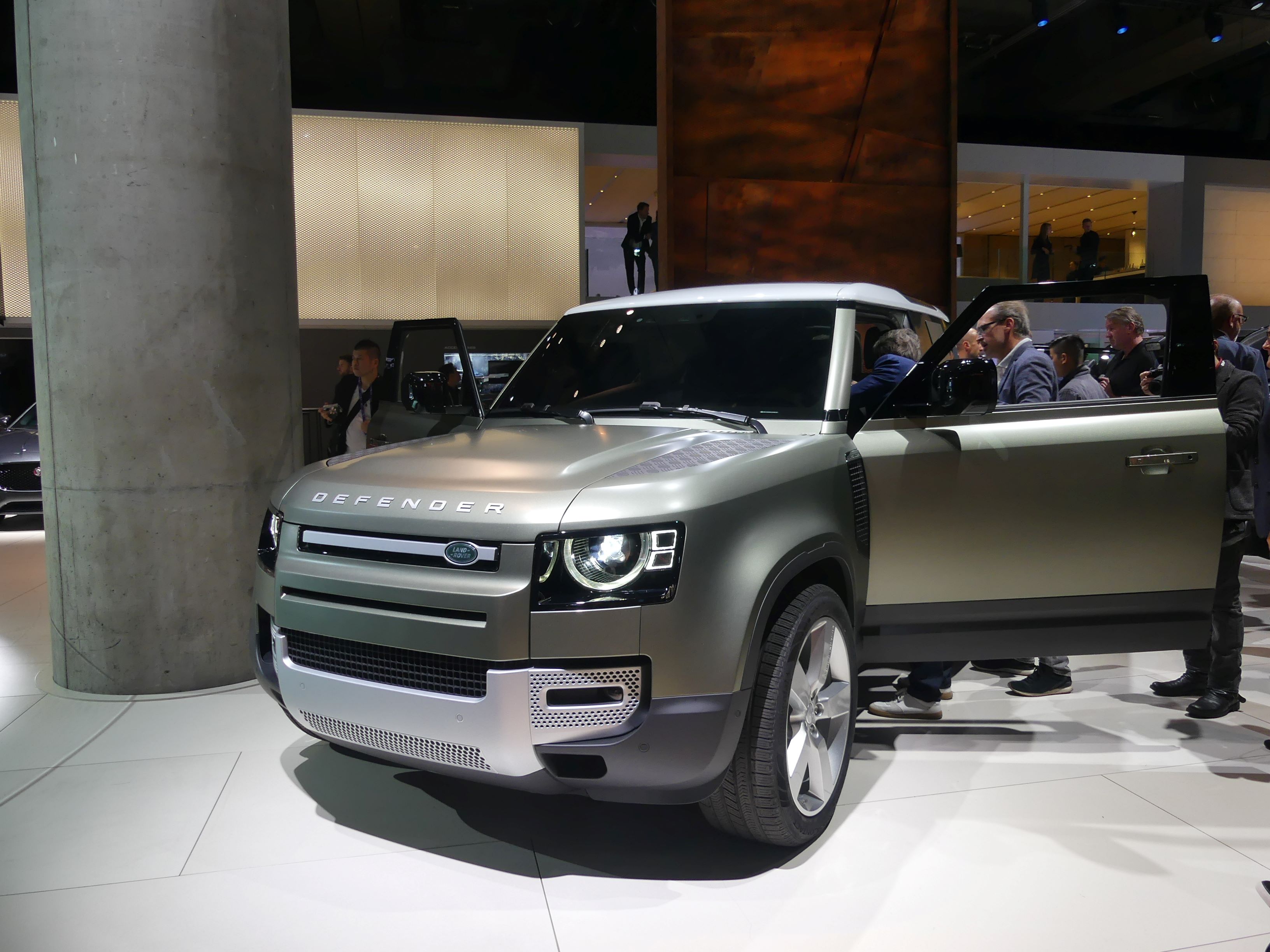 Land Rover Defender 2020 Preise, technische Daten & Verkaufsstart carwow.de